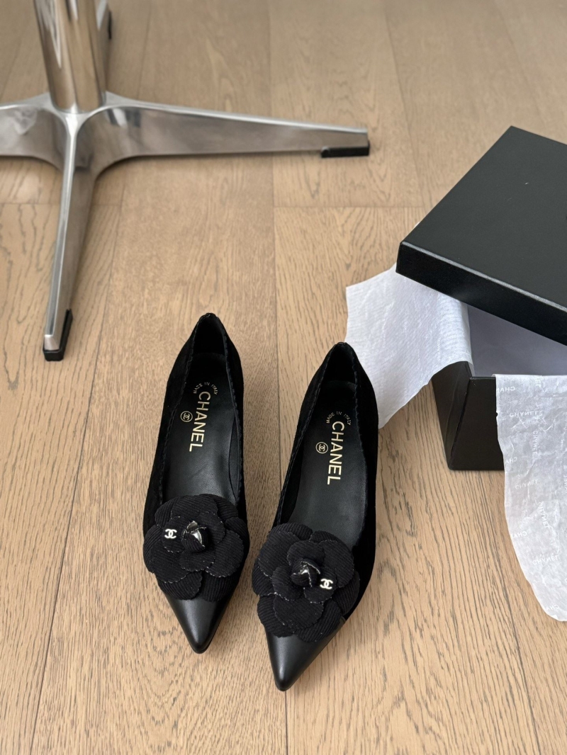 Ch*el high heels